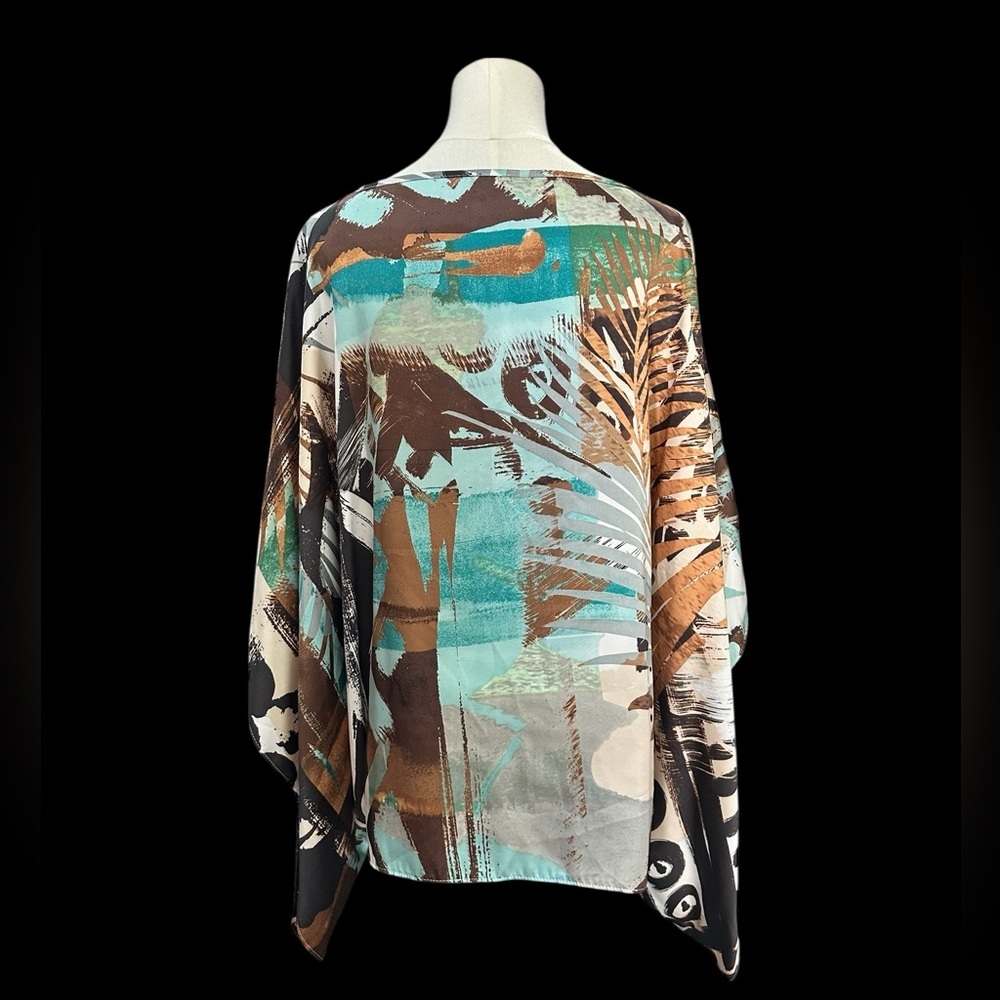 Chicos women’s Brown and Blue short sleeve Poncho style blouse Size: S/M - Picture 2 of 5